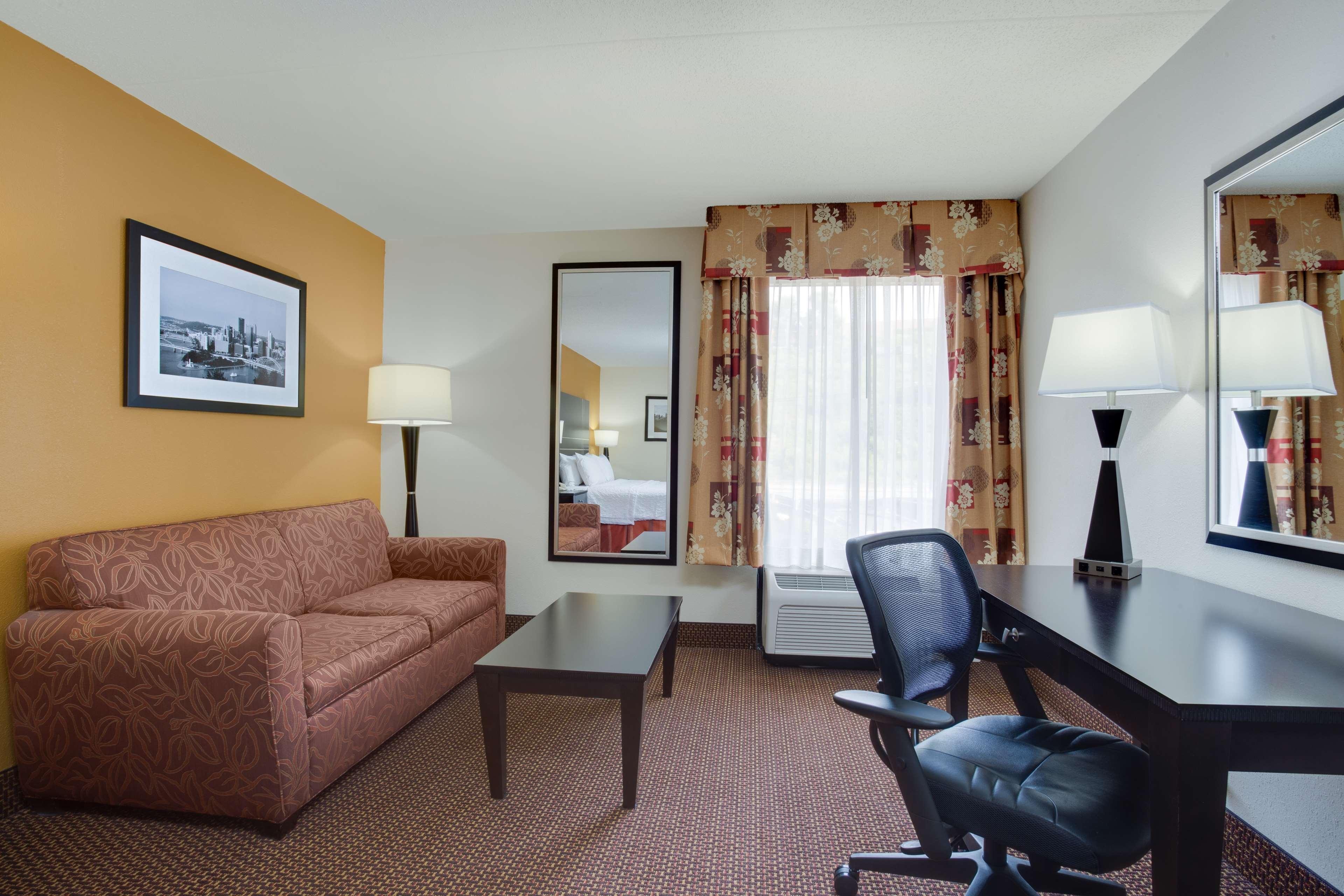 Hampton Inn Pittsburgh/West Mifflin Eksteriør billede