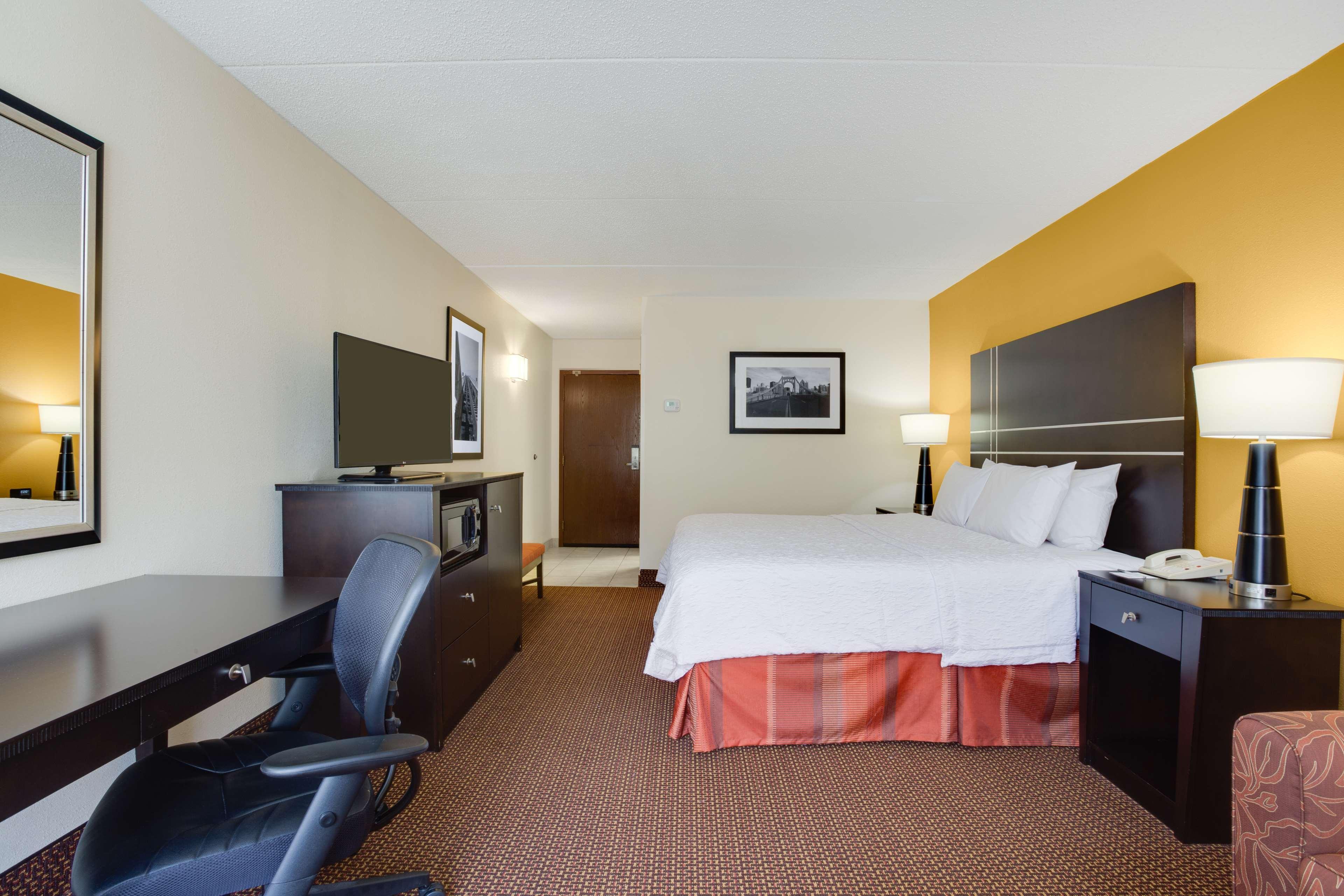 Hampton Inn Pittsburgh/West Mifflin Eksteriør billede